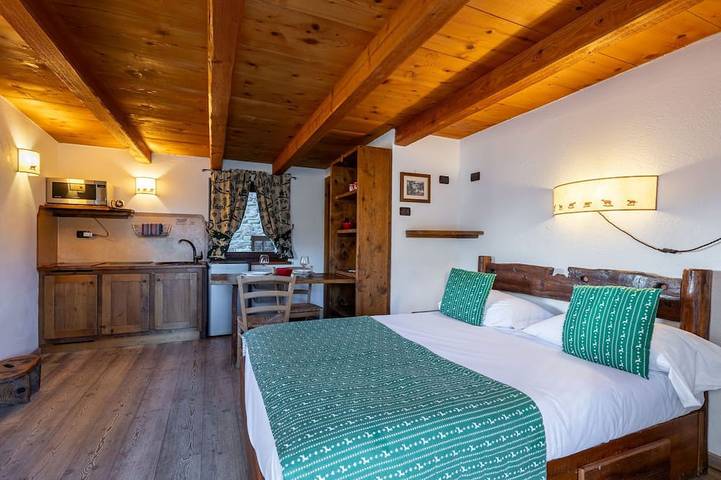 Gîte pour 2 personnes, avec jardin, animaux acceptés à Région de Valtournenche - 2