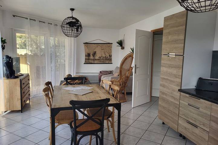 Appartement de vacances pour 6 personnes, avec Balcon ainsi que Terrasse et Sauna