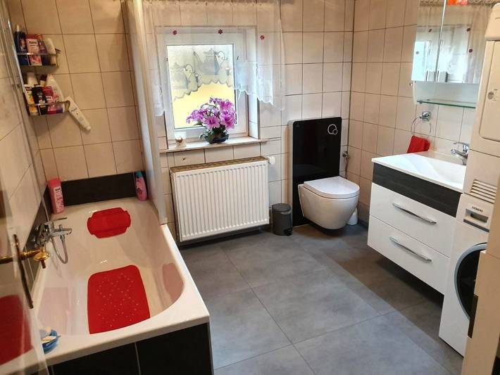 Ferienwohnung für 6 Personen, mit Pool und Whirlpool sowie Garten und Sauna in Schotten - 4