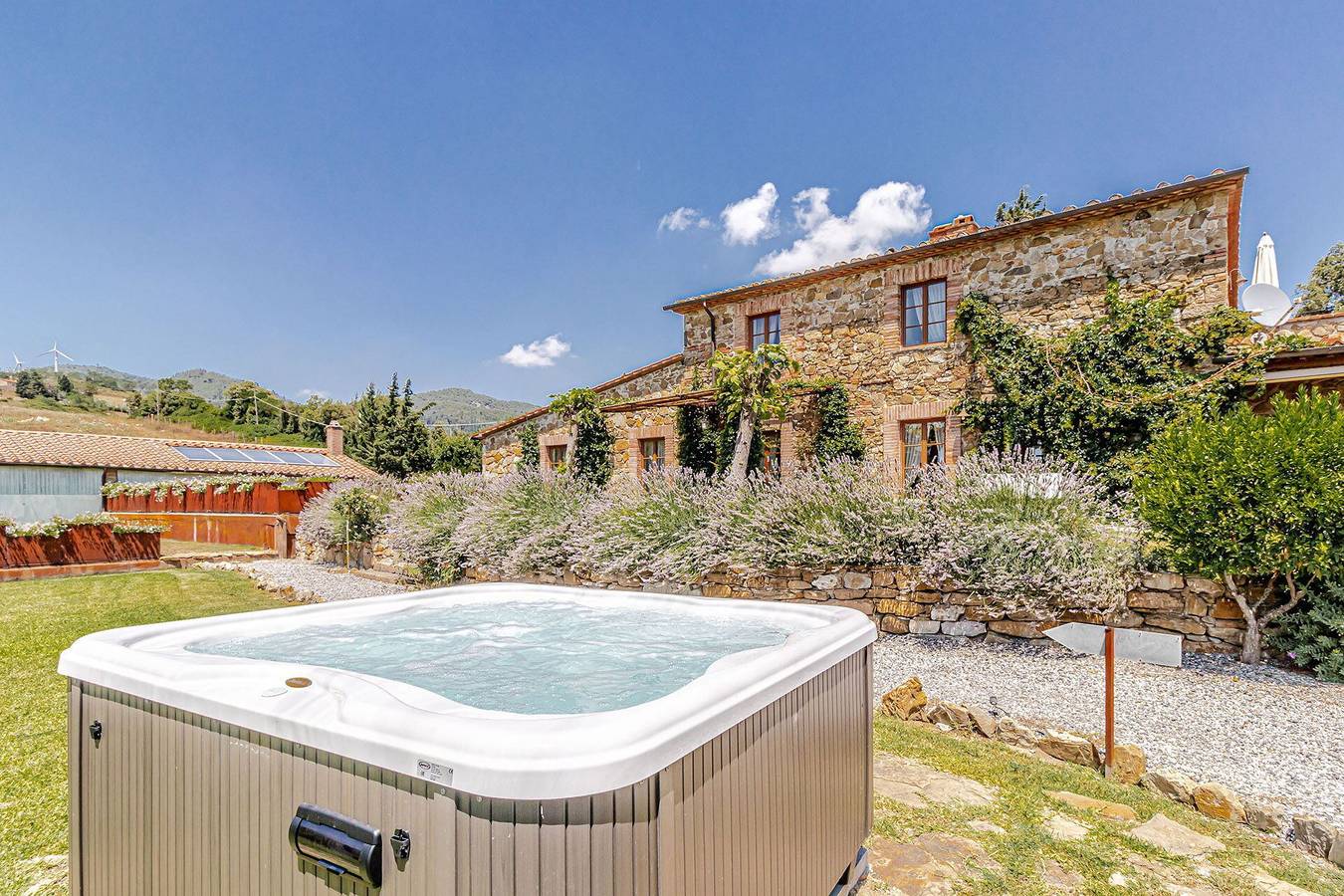 Chateau La Siroque in Montecatini Val di Cecina, Province de Pise