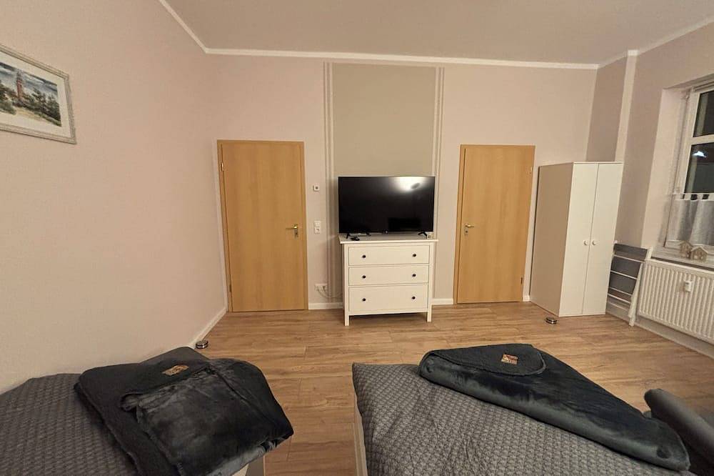 Ganze Wohnung, Fewo Jw Altentreptow – Gemütlich & zentral in Altentreptow, Mecklenburgische Seenplatte