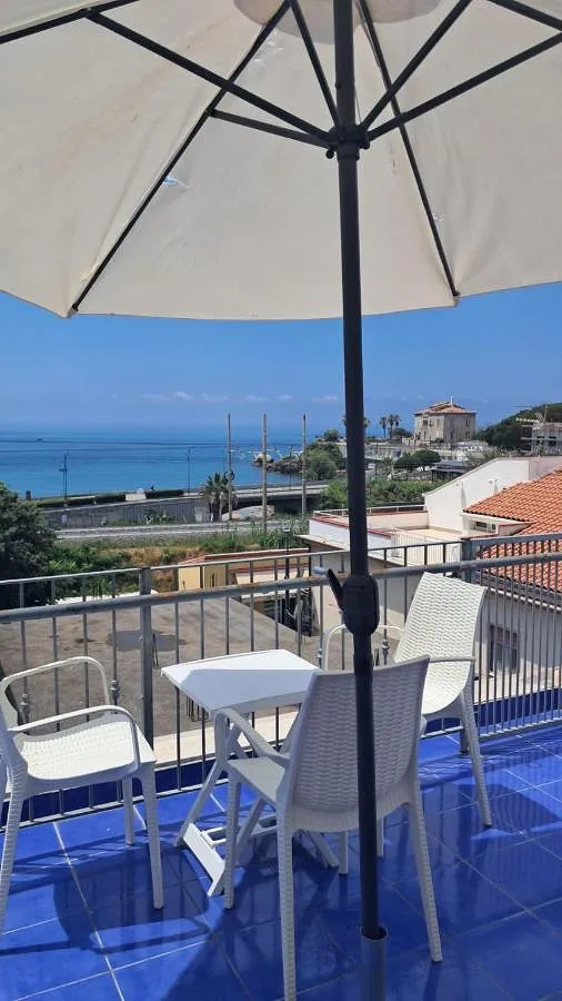 Alojamiento y desayuno para 4 personas, con terraza y vistas, Se admiten mascotas - 1
