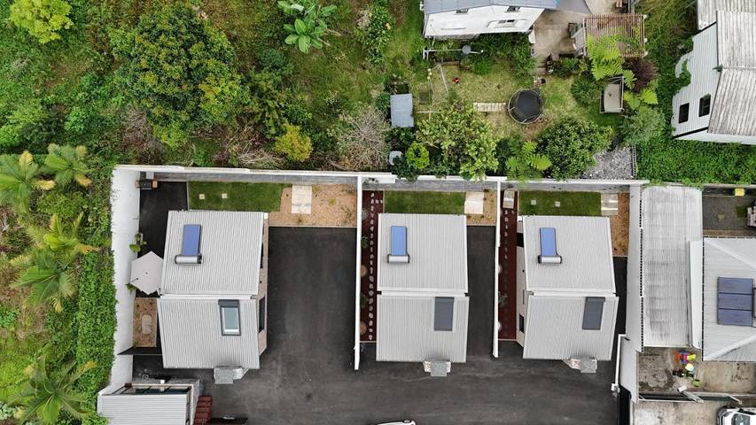 Gîte pour 2 personnes, avec piscine ainsi que terrasse et vue dans Les Makes - 3