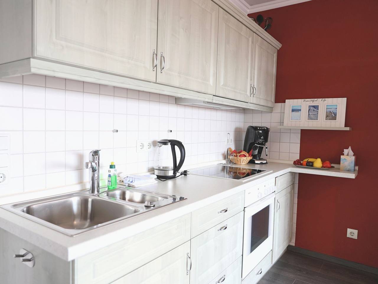 Ganze Wohnung, Helles 1-Zimmer-Appartement mit Südbalkon in Westerland in Westerland, Sylt (Gemeinde)