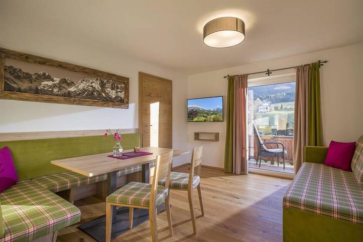 Gîte pour 3 personnes, avec balcon, adapté aux familles à Scheffau am Wilden Kaiser - 4