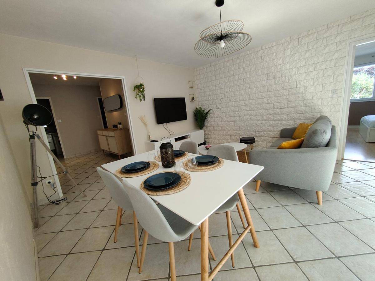 Appartement entier, Apartment in Brest, Région de Brest