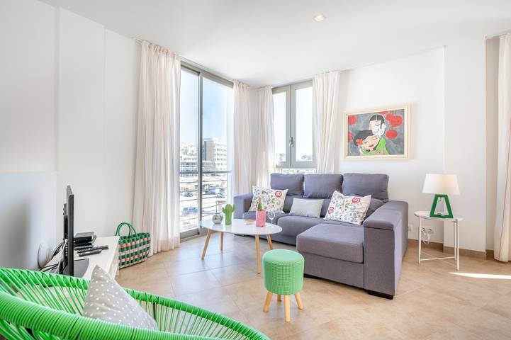 Vacation Home Molins 1 with Sea View, Pool, Wi-Fi, A/C & Terrace in Cala Sant Vicenc, Pollença