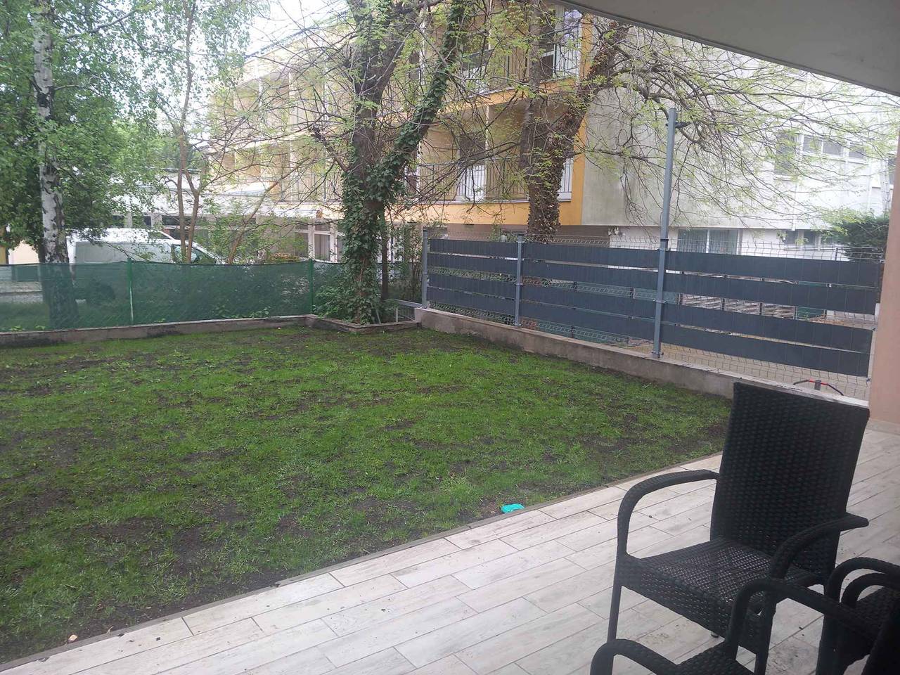 Ganzes Studio, Studio mit gemeinsamer Pool und Sonnenterasse  in Balatonlelle, Plattensee Südufer