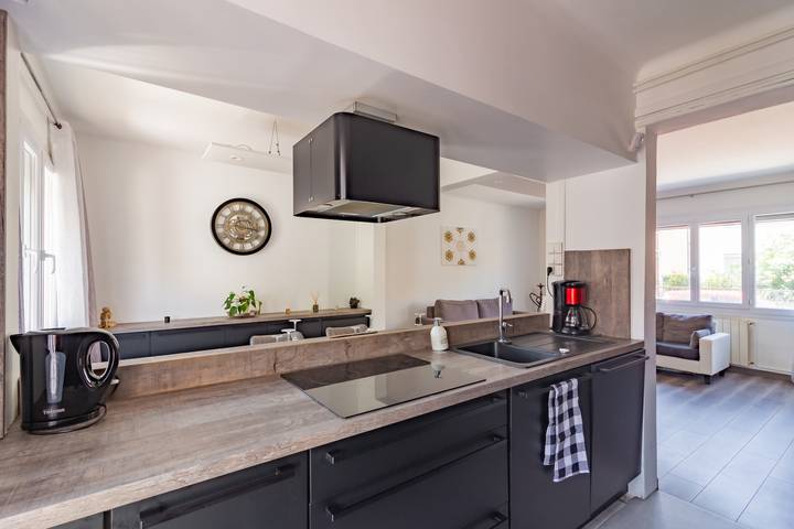 Location de vacances pour 6 personnes, avec jacuzzi ainsi que terrasse et jardin à Carcassonne - 3