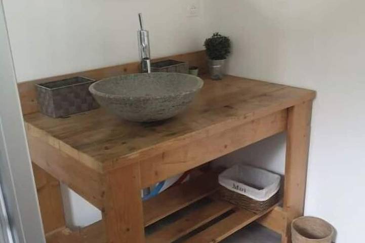 Gîte pour 4 personnes, avec jardin à Illats