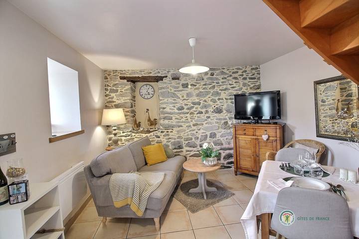 Gîte pour 3 personnes, avec jardin à Trédarzec - 2