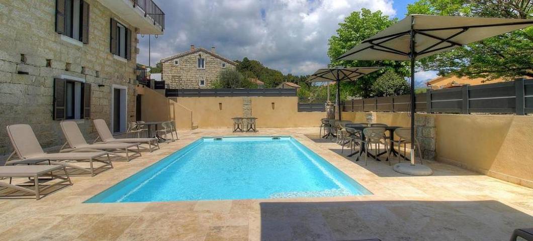 Chambre d’hôte pour 2 personnes, avec piscine et vue ainsi que terrasse et jardin en Corse-du-Sud - 3