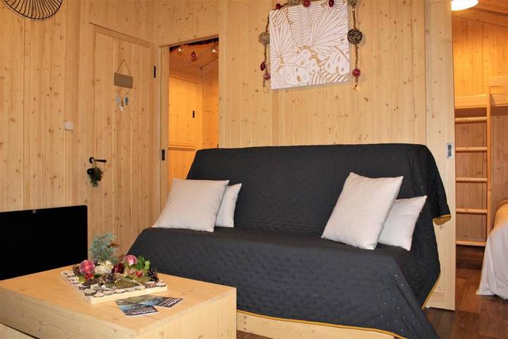 Chalet pour 7 personnes, avec jardin et vue ainsi que vue sur le lac et terrasse, animaux acceptés dans Meurthe-et-Moselle - 4