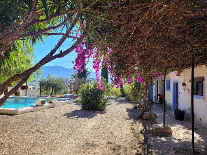 Ferienwohnung für 2 Personen, mit Ausblick und Garten sowie Pool - 1