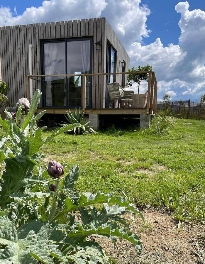 Location de vacances pour 3 personnes, avec vue ainsi que jardin et terrasse à Mallemoisson - 3