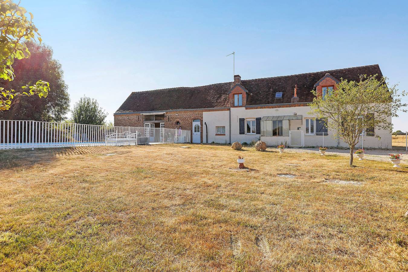 Gästehaus 'Les Hiboux' mit privater Terrasse, privatem Garten und Wlan in Épuisay, Vendôme und Umgebung