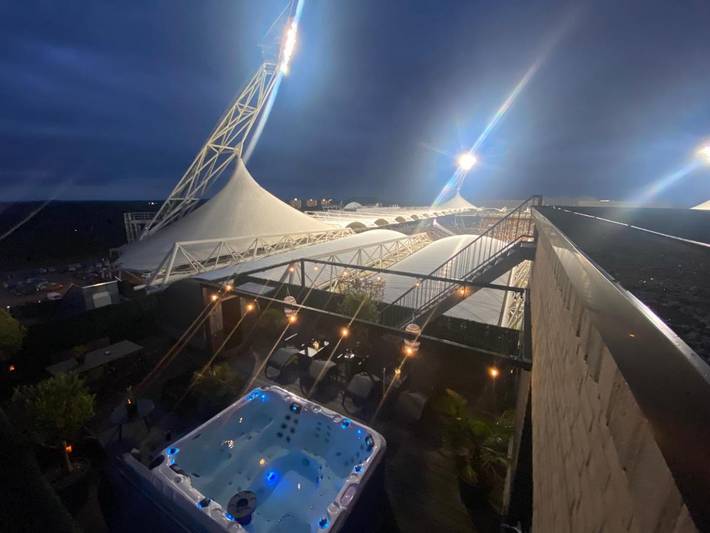 Gîte pour 4 personnes, avec jacuzzi et terrasse ainsi que piscine et sauna à Kerkrade - 3