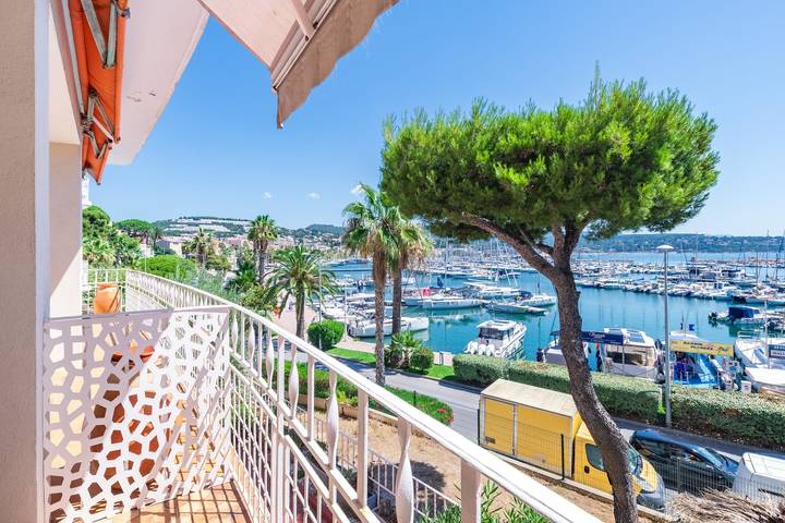 Gîte pour 4 personnes, avec jardin et balcon, adapté aux familles à Bandol - 2