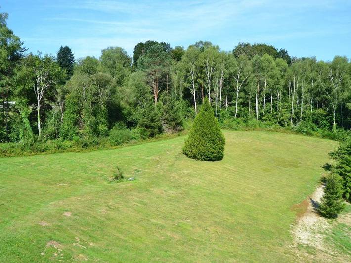 Hôtel pour 3 personnes, avec jardin à Égletons - 2