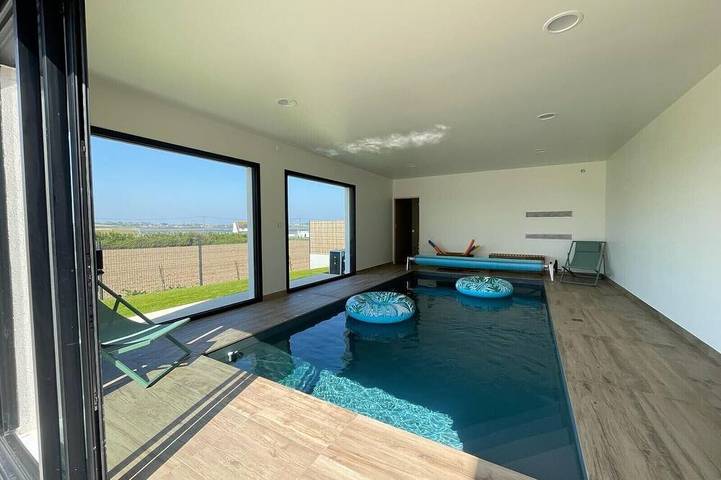 Casa de vacaciones para 8 personas, con terraza además de jardín y piscina - 1