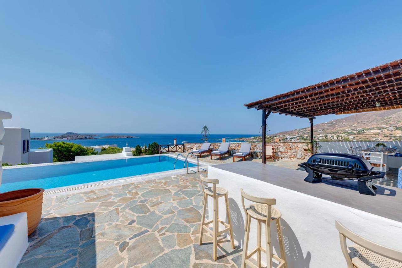 Cycladic Aura - Traditional Holiday Cottage in Finikas, Syros