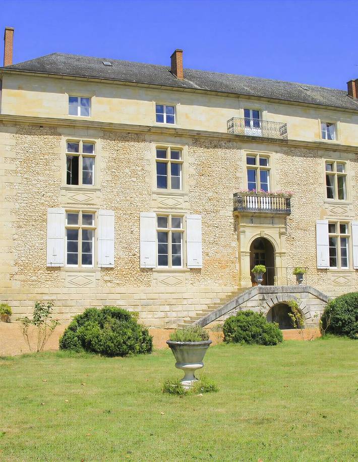 Château pour 12 personnes avec piscine in Annesse-et-Beaulieu, Périgord Blanc
