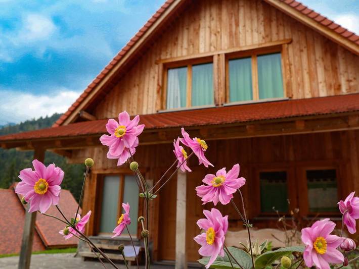Villaggio vacanza per 6 persone, con Idromassaggio e Terrazza nonché Giardino e Sauna in Friuli-Venezia Giulia