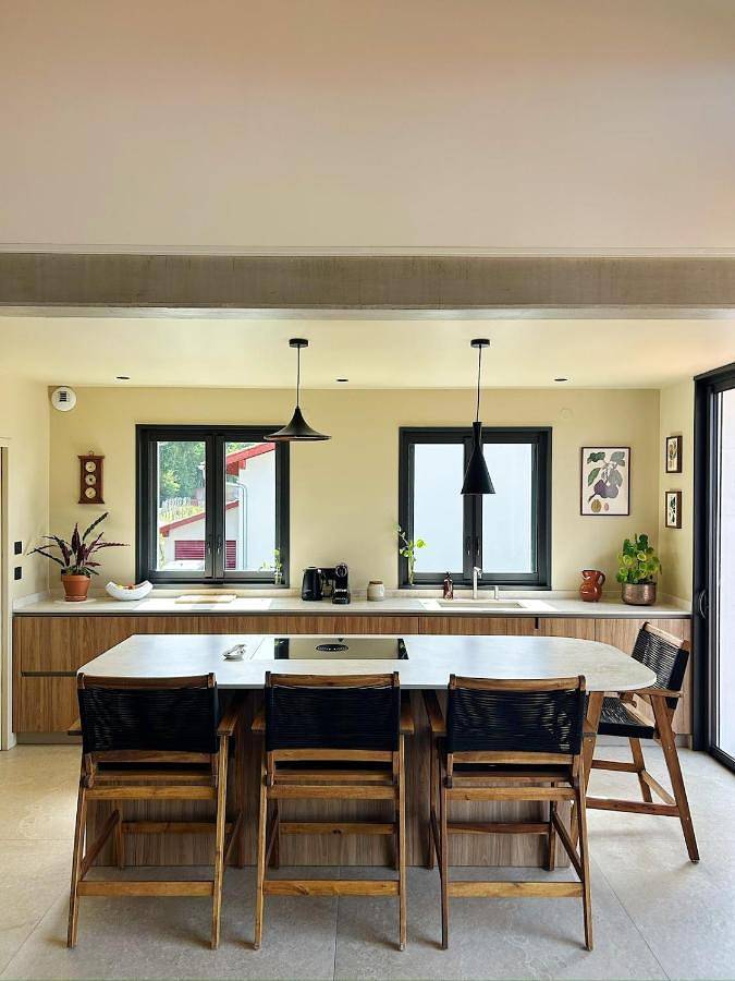 Location de vacances pour 6 personnes, avec jardin ainsi que piscine et vue à Saint-Pierre-d'Irube - 4