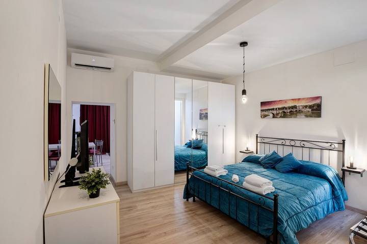 Appartement entier, Appartement « Suite Colosseo 54 » avec Wi-Fi et climatisation in Centre de Rome, Rome