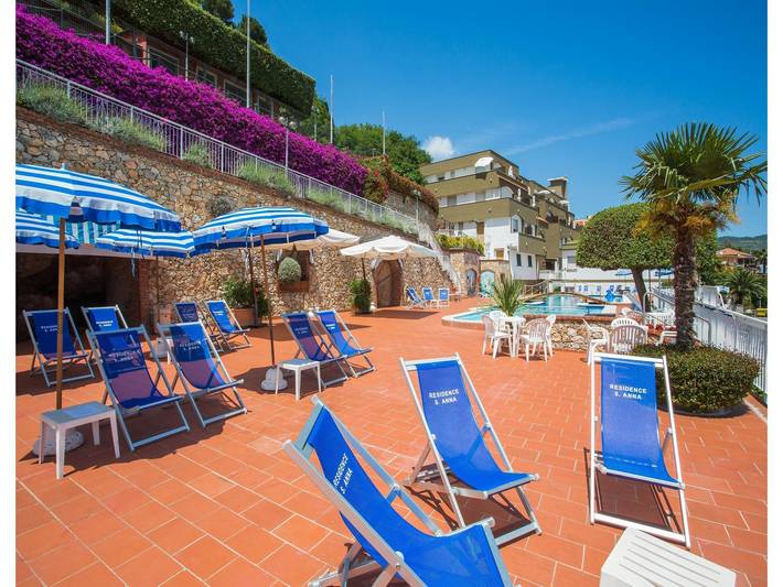 Ferienwohnung für 4 Personen, mit Balkon und Whirlpool sowie Kinderpool und Pool in Pietra Ligure Gemeinde - 4