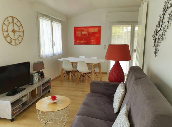 Gîte pour 2 personnes, avec jardin ainsi que terrasse et piscine dans les Landes - 2