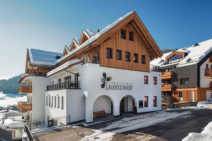 BnB für 4 Personen, mit Balkon und Garten sowie Sauna und Ausblick in Fiss