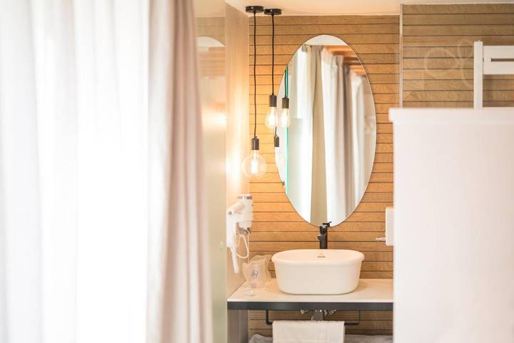 Hôtel pour 4 personnes, avec terrasse à Burgos - 3