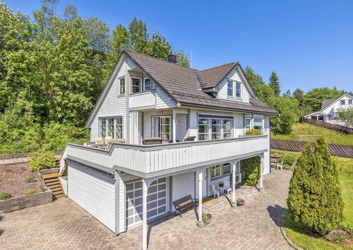 Chambre d’hôte pour 2 personnes, avec Terrasse et Jardin dans Trondheim