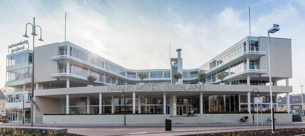 Hotel voor 4 personen, met Terras in Hilversum