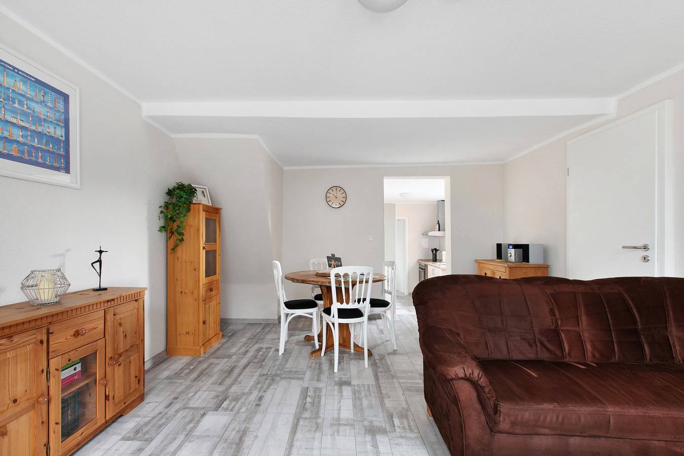 Ganze Wohnung, Ferienwohnung 'Janina' mit Privatterrasse, Balkon und Wi-Fi in Norddeich (Schleswig-Holstein), Dithmarschen
