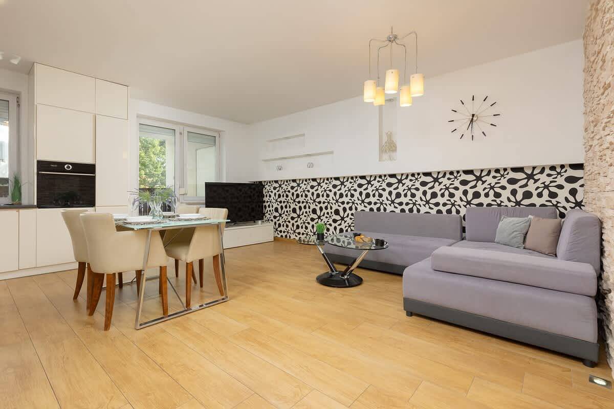 Ganze Wohnung, Pratulińska 10 | Fashionable Apartment | Parking in Targówek, Warschau