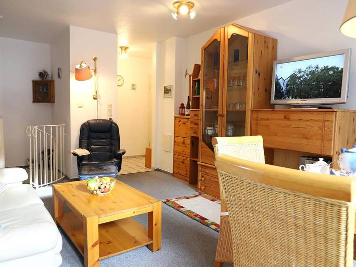 Ganze Wohnung, Gemütliches 2-Zimmer-Appartement mit Terrasse und Strandkorb in Wenningstedt in Wenningstedt, Sylt