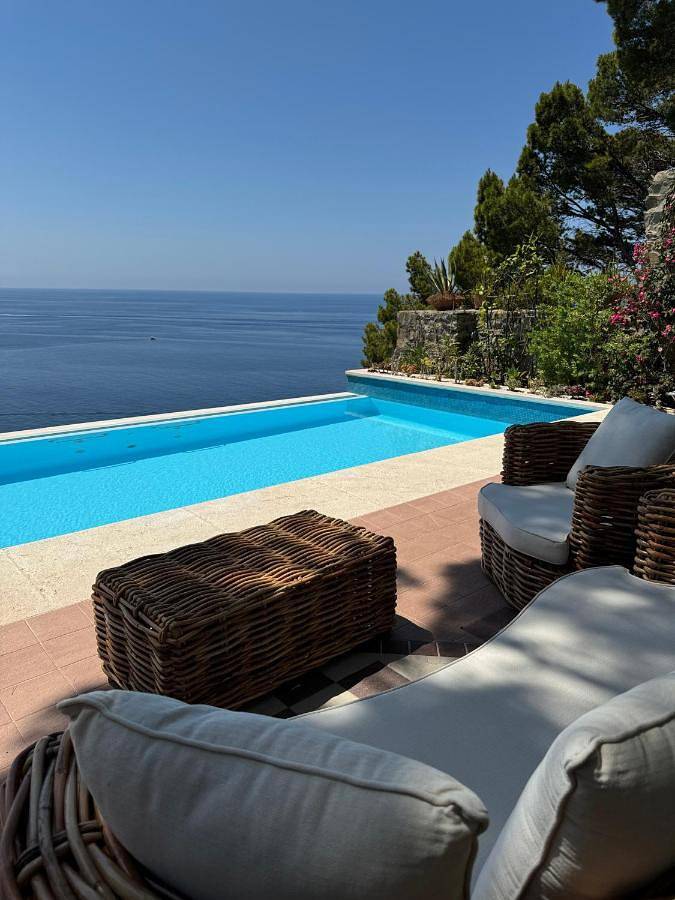 Casa vacanza per 2 persone, con Balcone e Idromassaggio nonché Terrazza e Giardino a Montecorice