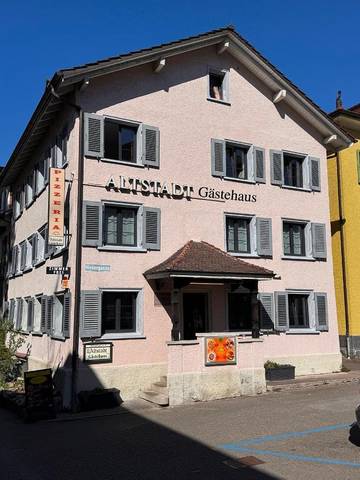 Maison d’hôte pour 2 personnes, avec vue et terrasse à Arbon