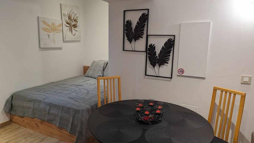 Gîte pour 4 personnes, avec terrasse à Pourrières - 3