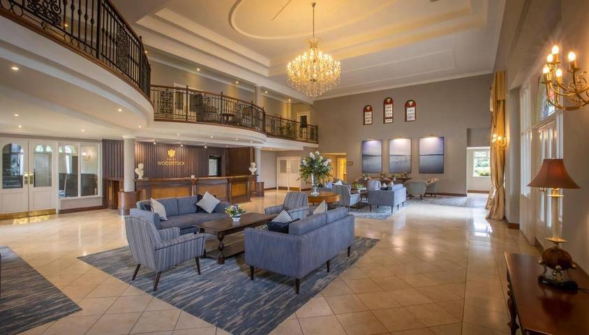 Hotel for 2 people, with Terrace and Hot tub as well as Garden and Children pool in Ennis