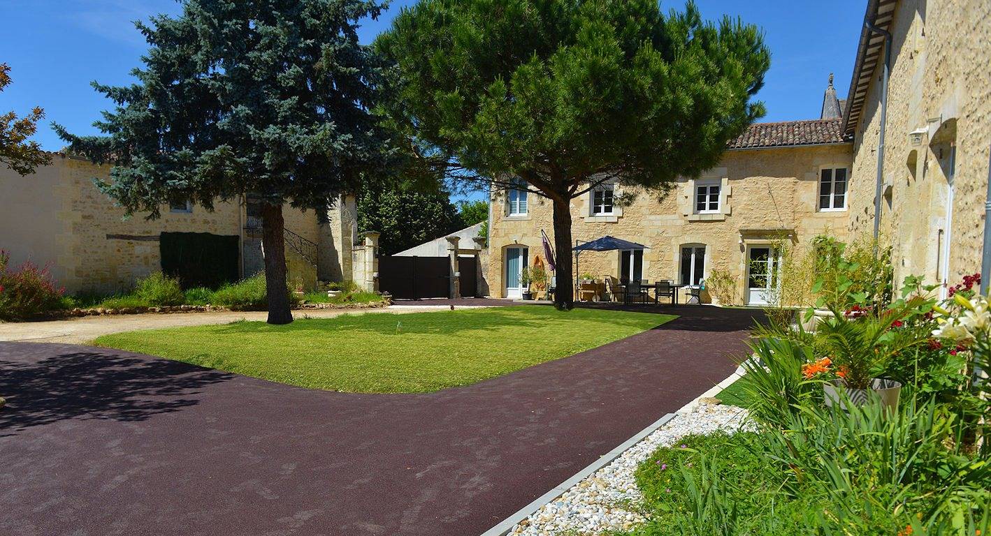 Jardin d'Arcy - Basquaise in Bois (homonymie), Région de Jonzac
