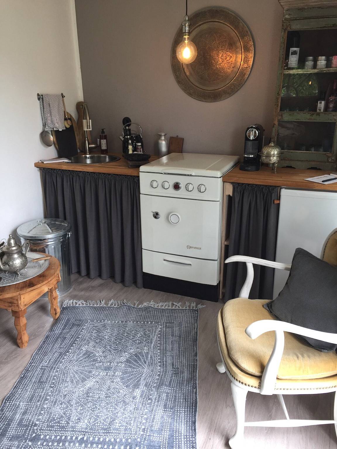 Appartement 'Romantikurlaub Im Zirkuswagen' met privétuin en Wi-Fi, foto 10