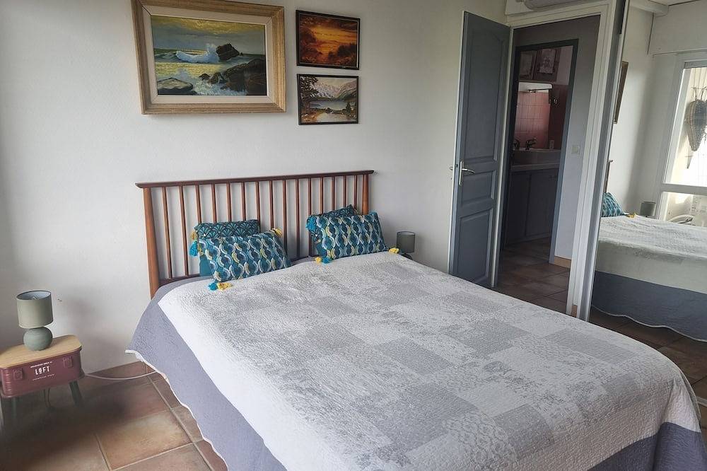 Ganze Wohnung, 1 -living 2-bedroom south-facing apartment in quiet residence near train station in Saint-Paul-lès-Dax, Dax und Umgebung