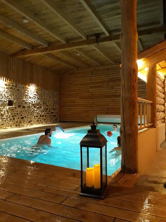 Location de vacances pour 15 personnes, avec terrasse et sauna dans la Loire - 3