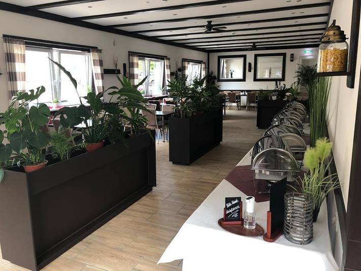 Hotel für 4 Personen, mit Terrasse und Ausblick in Hanerau-Hademarschen - 2