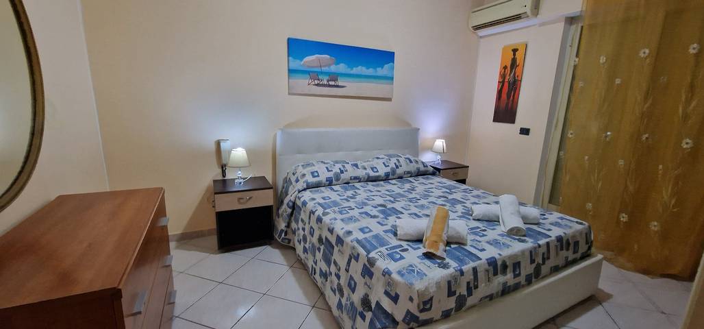 Appartamento intero, Appartamento 'Veranda Sul Beach Di Alcamo Marina' con vista mare, Wi-Fi e aria condizionata in Alcamo Marina, Alcamo