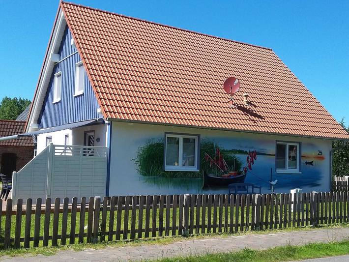 Ferienhaus für 5 Personen, mit Terrasse und Garten in Mönkebude