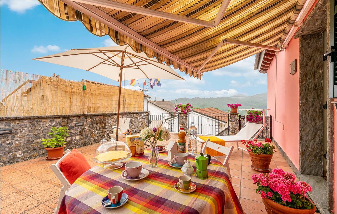 Rückzugsort am Fluss mit Wi-Fi und Terrasse in Cembrano (Maissana), Maissana